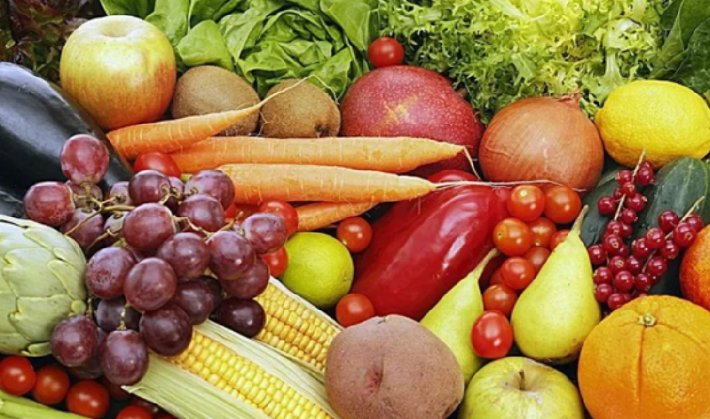 深圳海關助力時令水果快速通關到香港