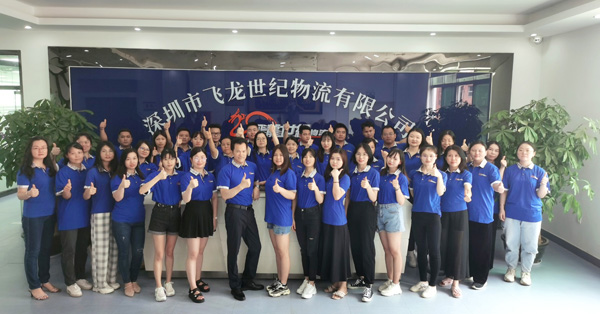 深圳到香港物流：從公司內(nèi)部培養(yǎng)優(yōu)秀中港車司機(jī)